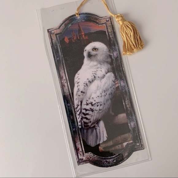 Wizarding World Harry Potter Hedwig Double Sided Bookmark Fan Merch Collectible - Picture 3 of 3
